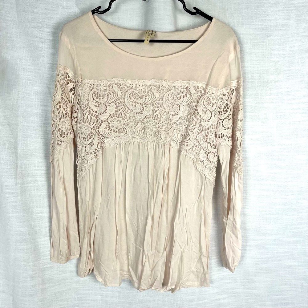 XCVI Women's Blouse Lace Flowy Boho Coquette Size M